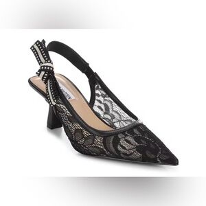 BRAND NEW STEVE MADDEN VALEREE BLACK LACE DRESS SANDALS